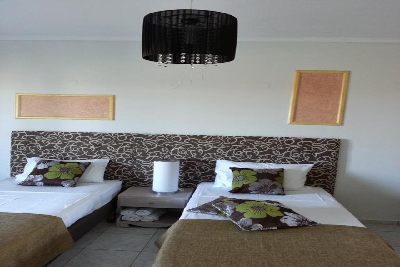 Cretan Family Apartments Mália Exterior foto